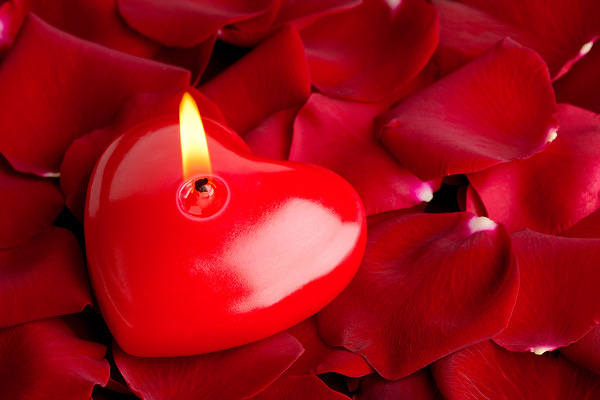 This jpeg image - Heart Candle and Rose Petals Background, is available for free download