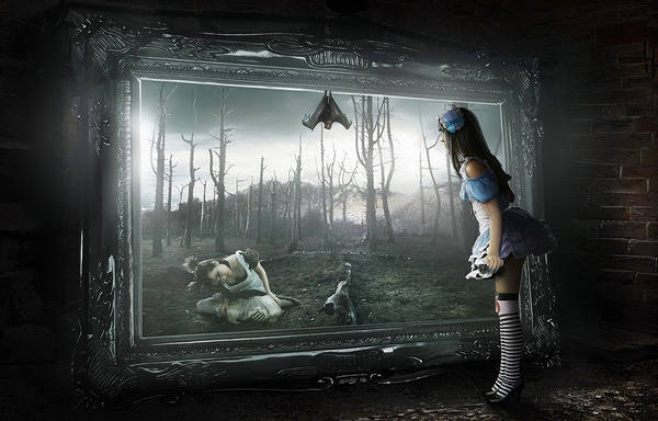 This jpeg image - Creepy Girl Painting Fantasy Wallpaper, is available for free download