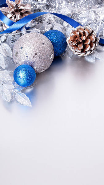 This jpeg image - Christmas Silver and Blue iPhone 6S Plus Wallpaper, is available for free download