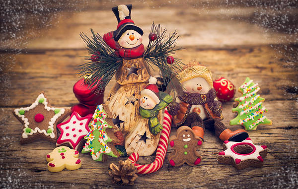 This jpeg image - Christmas Large Wallpaper, is available for free download