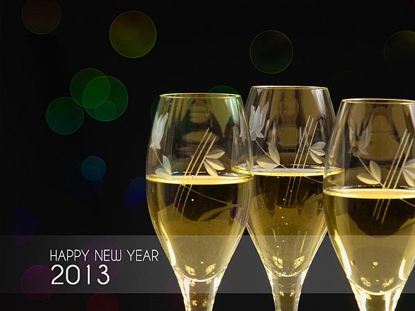 This jpeg image - Happy New Year 2013 With Champagne Glasses, is available for free download