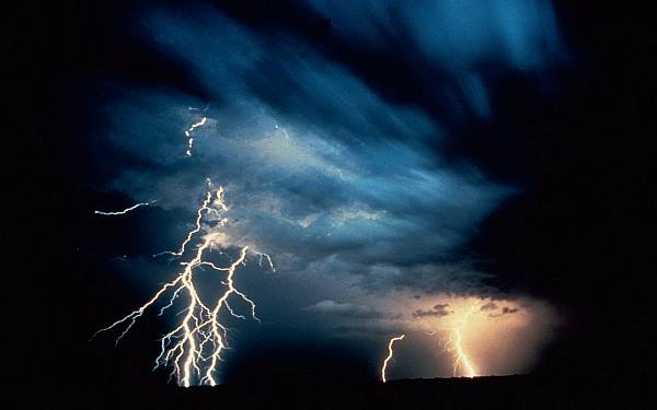 This jpeg image - lightning-1, is available for free download