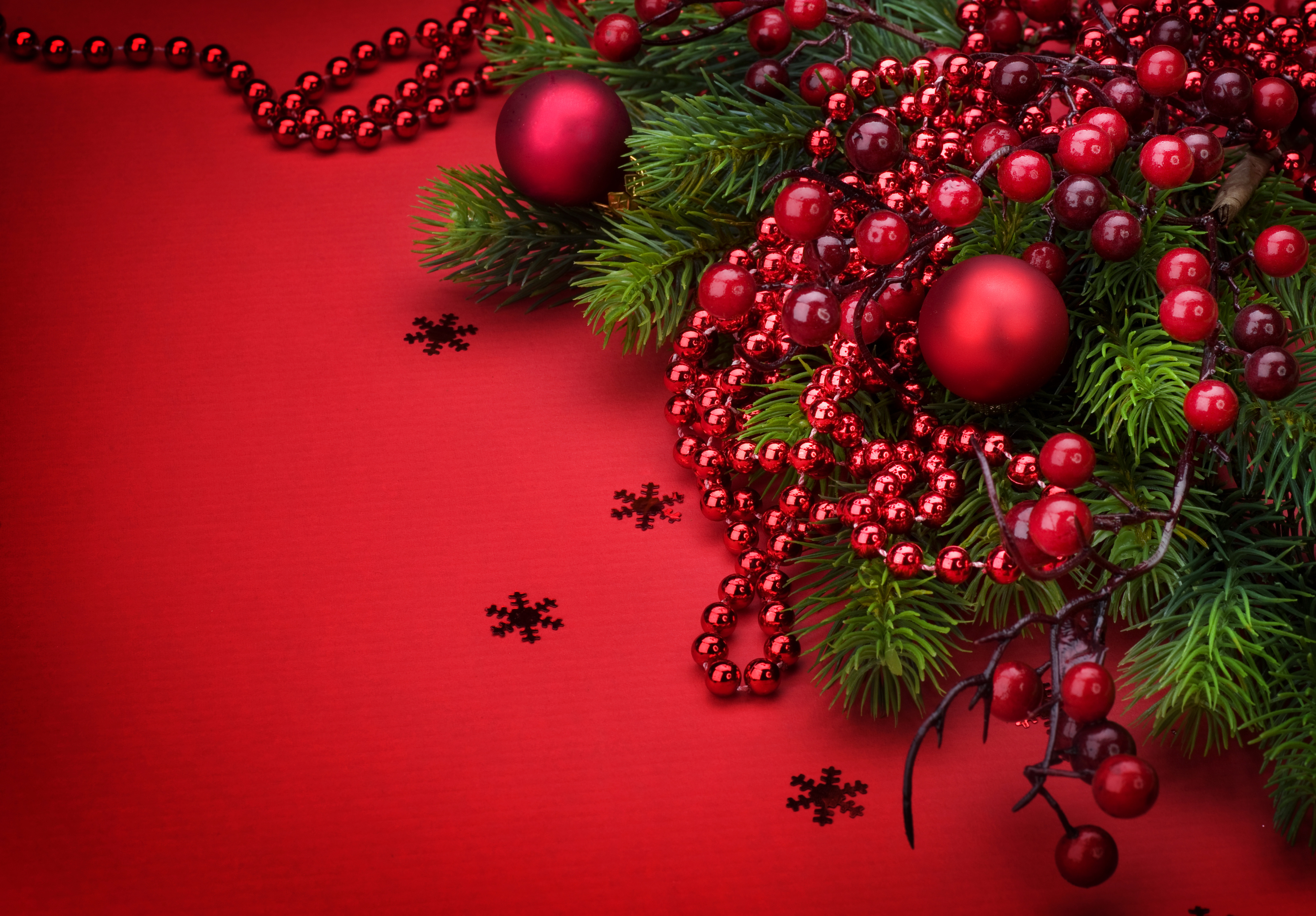 Red Christmas Background with Ornaments​ | Gallery Yopriceville -  High-Quality Free Images and Transparent PNG Clipart