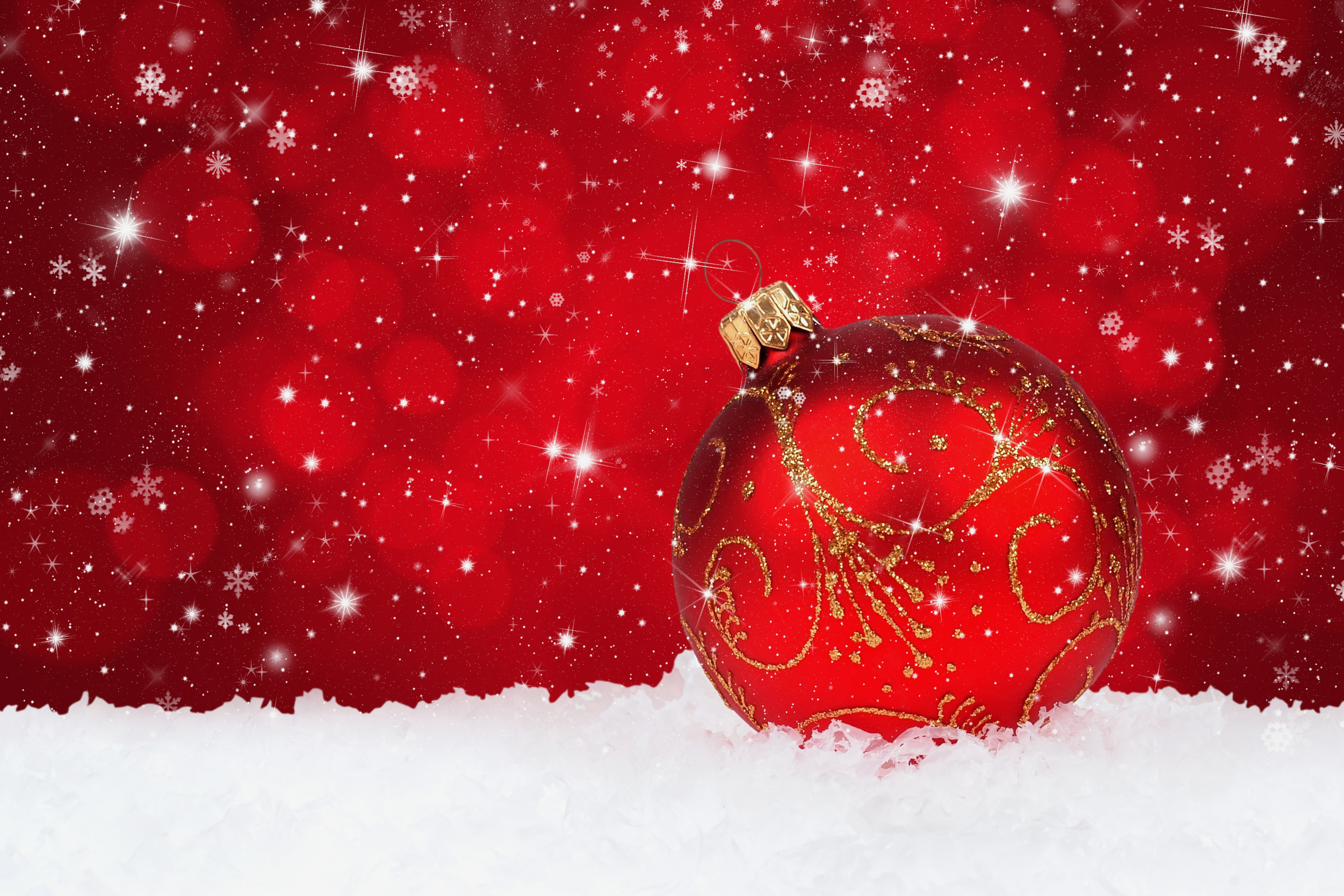 Red Christmas Snowy Background with Christmas Ball | Gallery ...