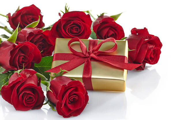 This jpeg image - Gold Gift with Red Roses Background, is available for free download