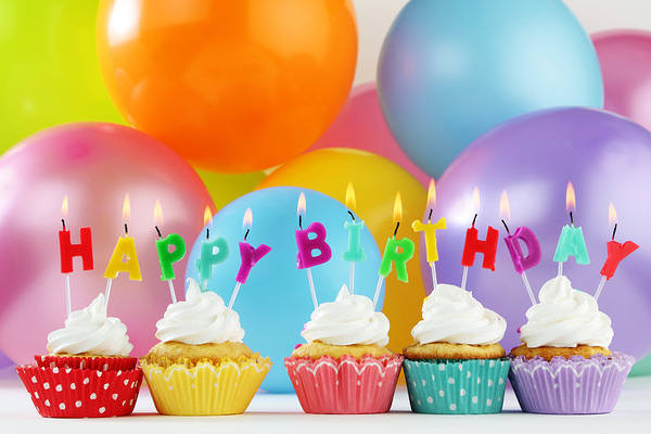 This jpeg image - Happy Birthday Background with Cakes, is available for free download