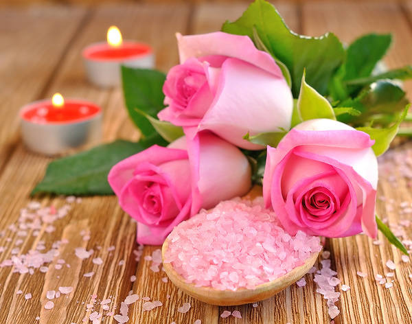 This jpeg image - Pink Roses and Candles Background, is available for free download