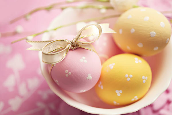 This jpeg image - Pink and Yellow Easter Eggs Background, is available for free download