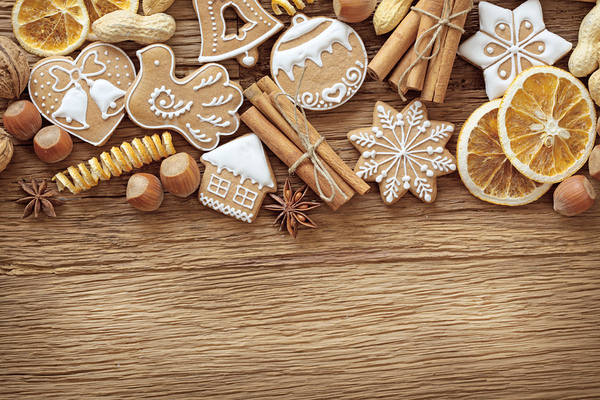 This jpeg image - Wooden Background with Christmas Cookies, is available for free download