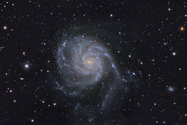 This jpeg image - Spiral Galaxy M101 Ursa Major Wallpaper, is available for free download
