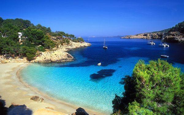 This jpeg image - Cala Salada Ibiza Spain Wallpaper, is available for free download