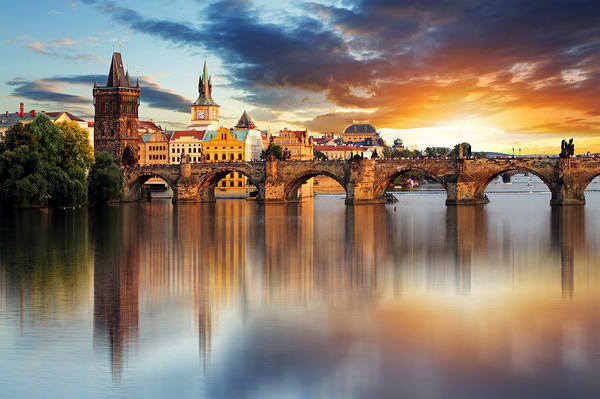 This jpeg image - Charles Bridge Prague Wallpaper, is available for free download