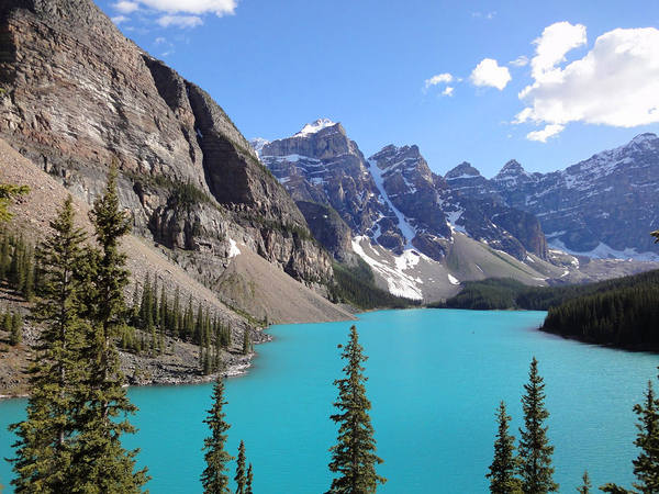 This jpeg image - Moraine Lake Wallpaper, is available for free download