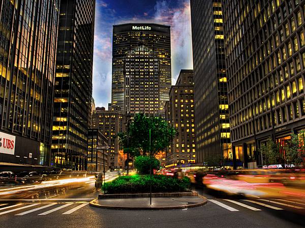 This jpeg image - Park avenue, is available for free download