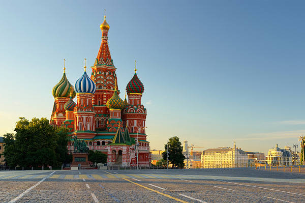 This jpeg image - Saint Basils Cathedral in Red Square Moscow Russia Wallpaper, is available for free download