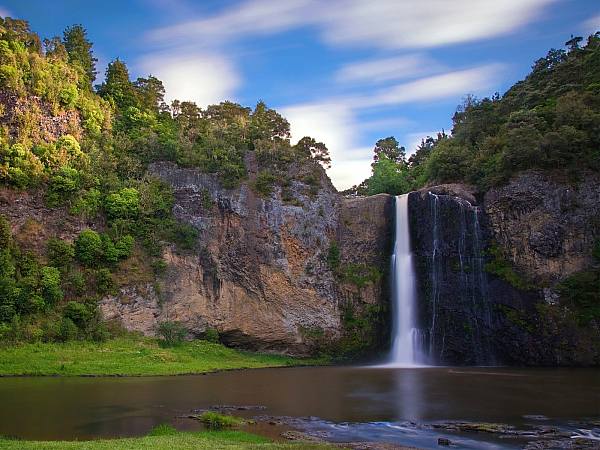 This jpeg image - hunua falls new zealand, is available for free download