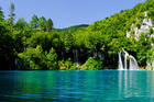 Turquoise Plitvice Lake Croatia Wallpaper